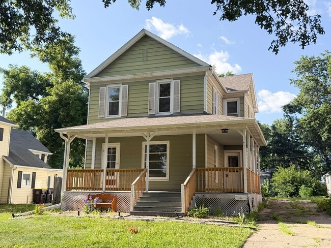 Building Photo - Residential Home for Rent