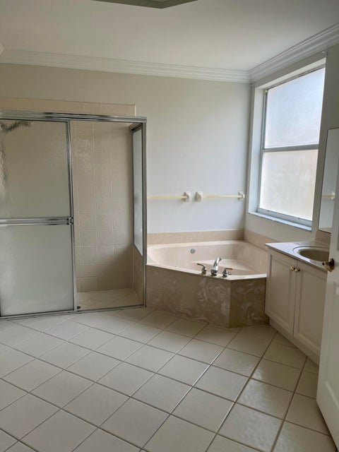 Photo - 2064 Reston Cir