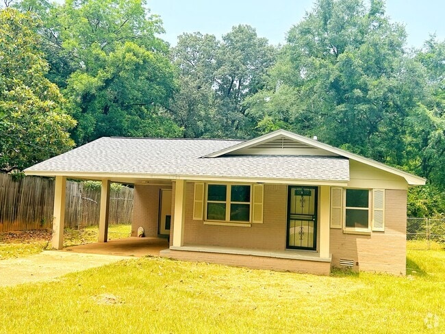 Building Photo - 1711 Burney Br Dr Rental
