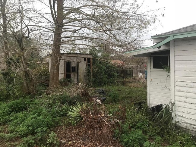 Photo - 2340 Broadway