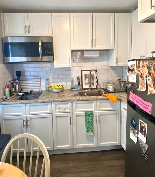 Photo - 300 Meridian St Apartment Unit 5