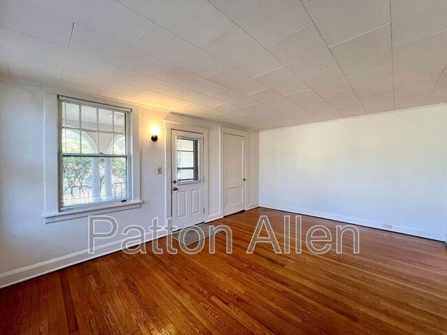 Photo - 83 Edgemont Rd