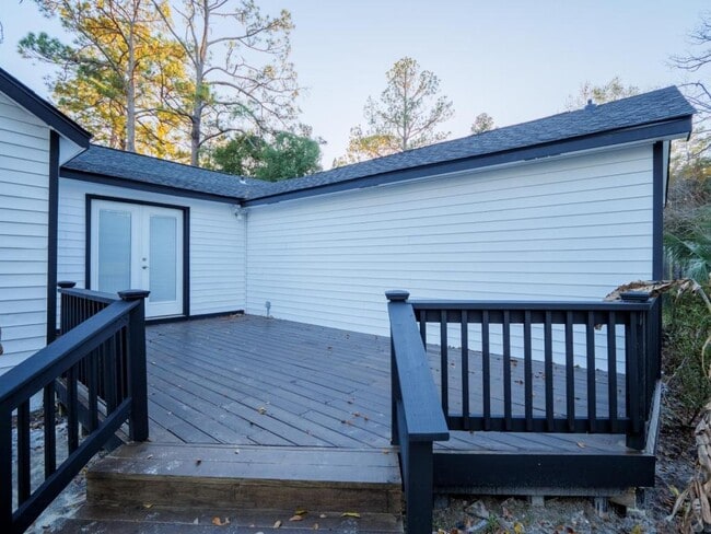 Photo - 804 Lakeland Ave