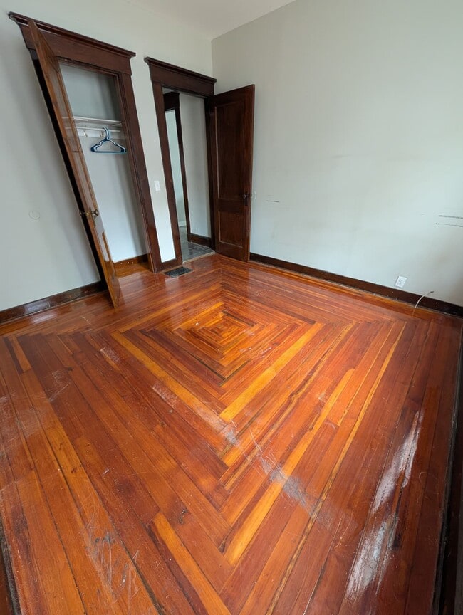 Photo - 126 Hobart St Unit 1