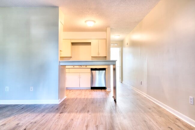 Photo - Clinton Place