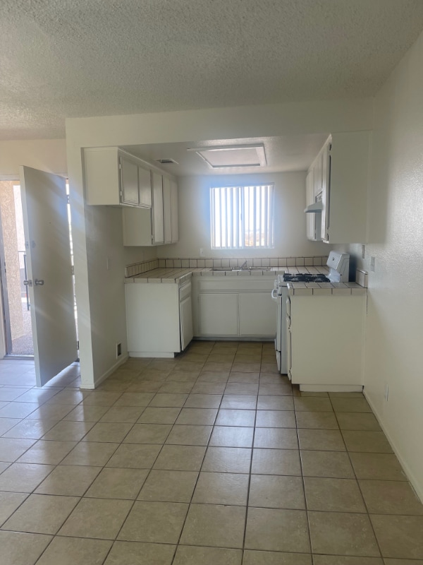 Photo - 18635 Larkspur Rd Unidad 13