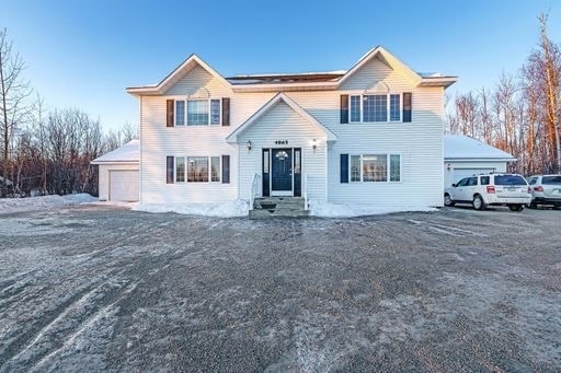 Go to FB MarketPlace for pictures. - 4865 W Reliance Rd Unit 2