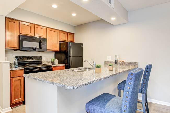 New Kitchen Cabinets - Waterside at Castleton Apartments