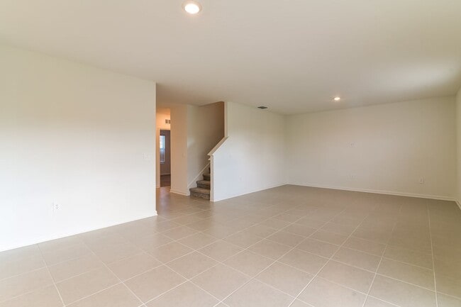 Photo - 4825 Katrina Dr