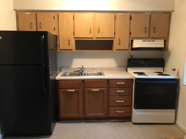 Photo - 384 Avenue N Unit 3