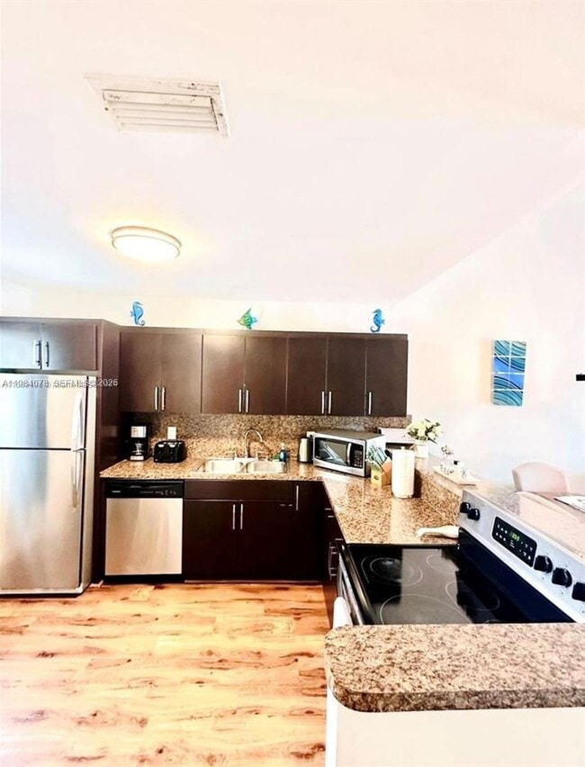 Photo - 2431-2433 SW 58th Manor