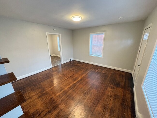 Photo - 2 Bedroom, 1 Bathroom Apartment in High Point!