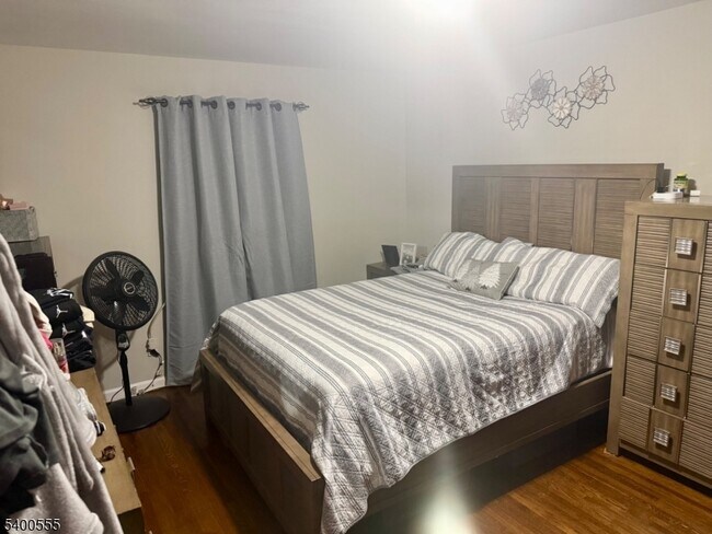 Photo - 723 Thomas St