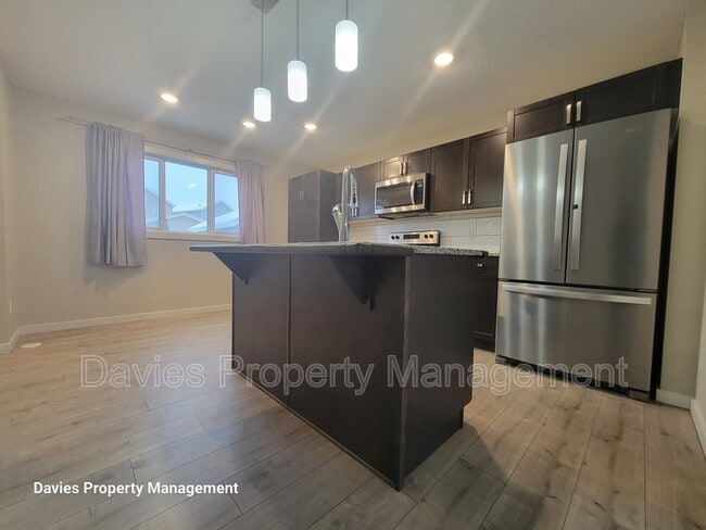 Photo - 315-342 42 Ave NW