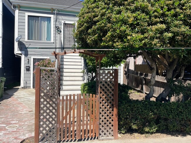 Photo - 2047 20th Ave Unit 2047