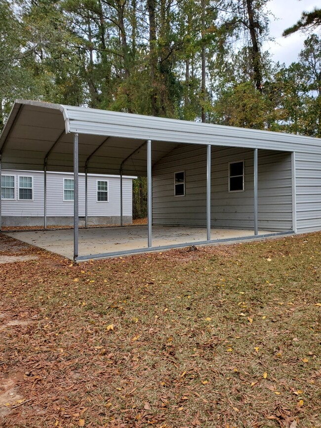 Photo - 108 Kay Ave NE