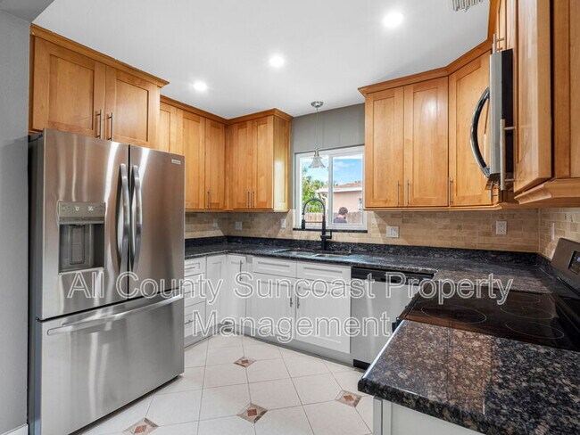 Photo - 540 80th Ave