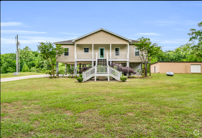 Building Photo - 790 Moores Creek Rd Rental