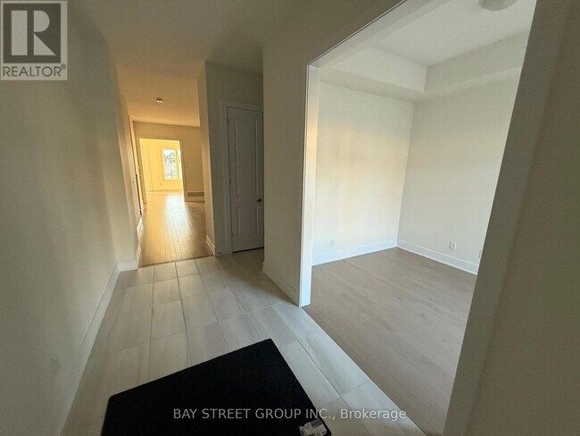 Photo - 34 Nanhai Ave