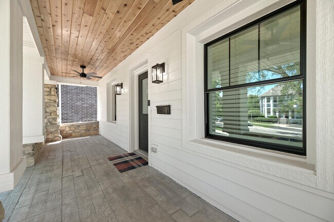 Photo - 1205 Curtiss St
