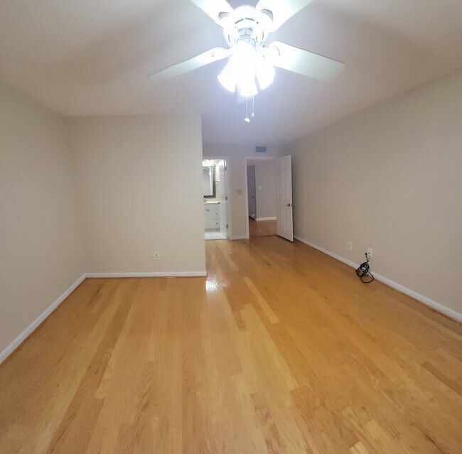 Habitación nro. 1 - 1356 Weatherstone Way NE Unidad 1356