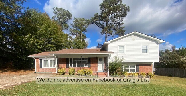 Building Photo - LaGrange- Godfrey