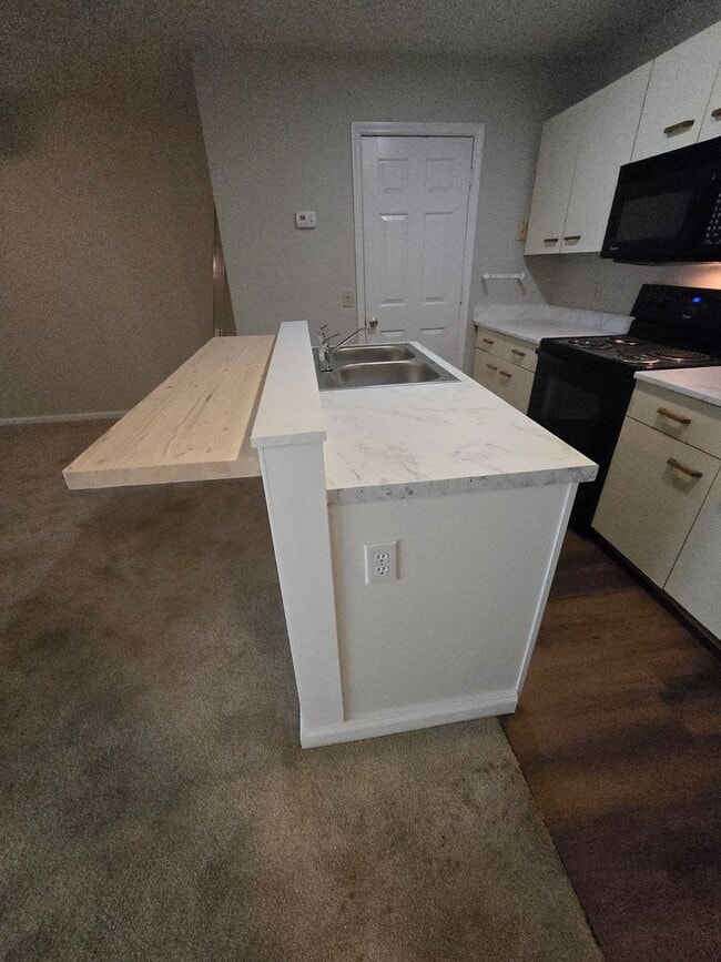 Photo - 6821 Willowbrook Dr