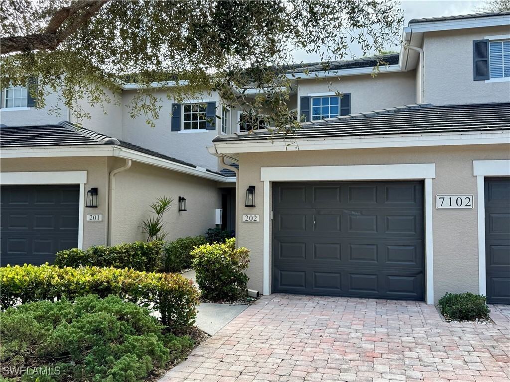 Photo - 7102 Pond Cypress Ct Unidad 202 Rental
