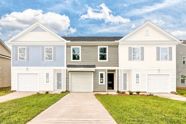 Building Photo - 1402 Champions Rst Rd