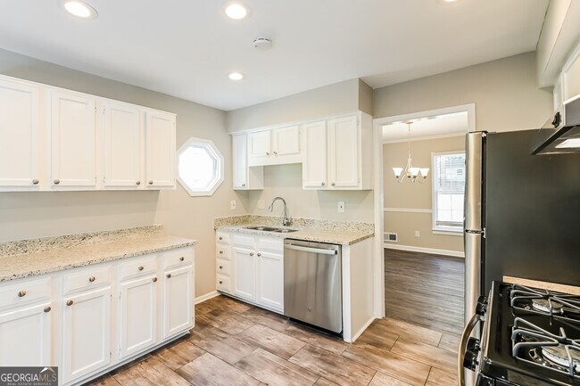 Photo - 2871 Quinbery Dr