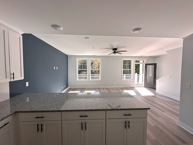 1426 Navaho Trail Unit 208