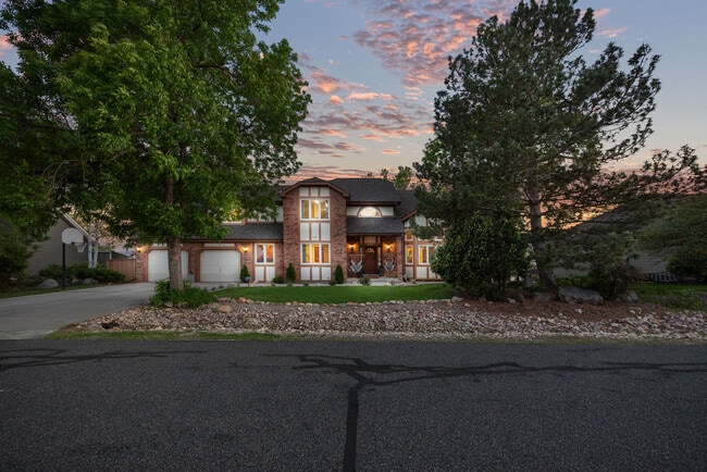 Photo - 2213 Grosvenor Ct