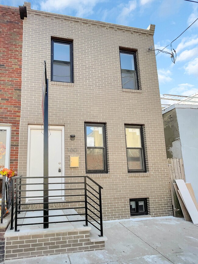 Photo - 160 McClellan St Townhome