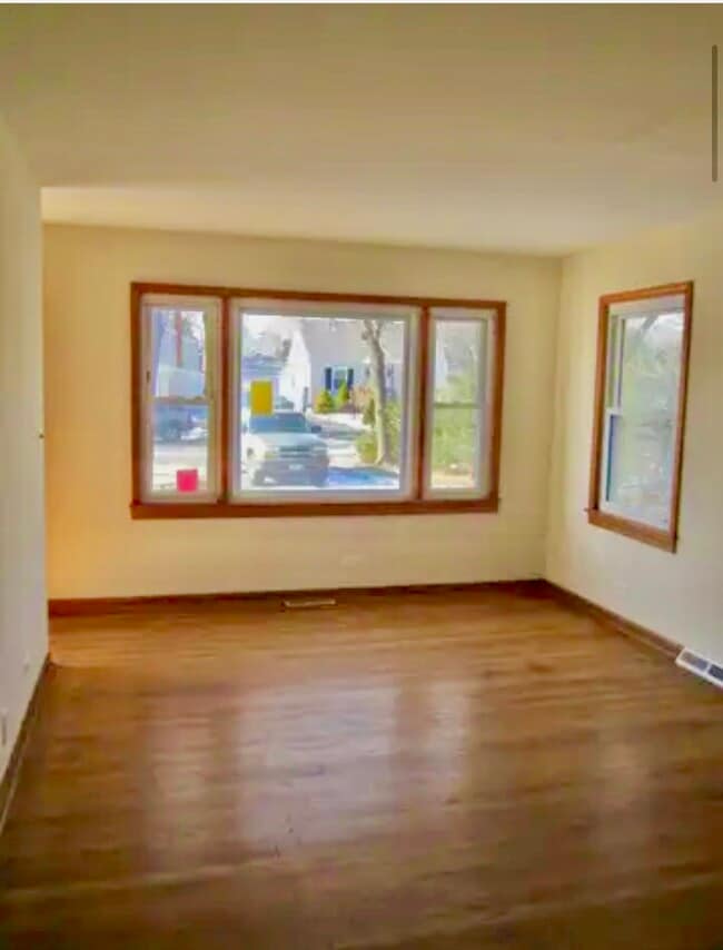 Photo - 1117 N Yale Ave