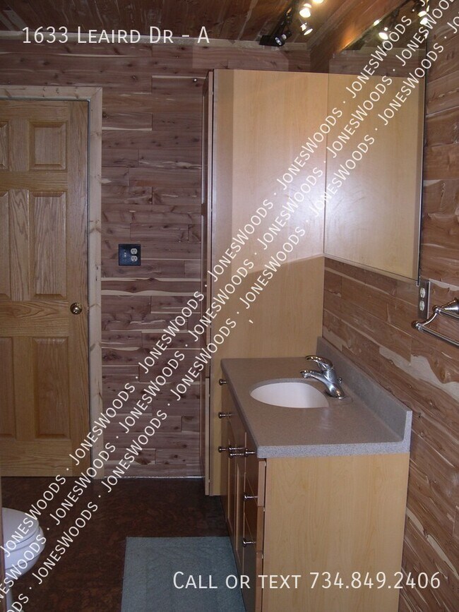 Photo - 1633 Leaird Dr Unit A