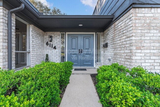 Photo - 6114 Hummingbird St