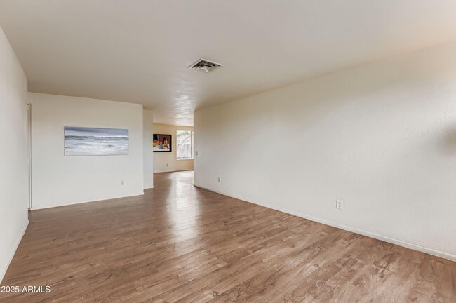 Photo - 1619 W El Alba Way