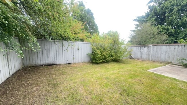 Photo - 15325-15327 Berry Valley Rd SE Unit 15327 Berry Valley Rd SE