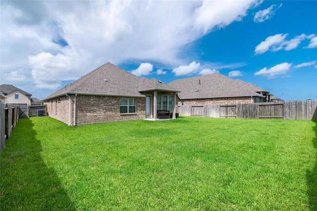 Photo - 18710 Lynnwood Crest Ln