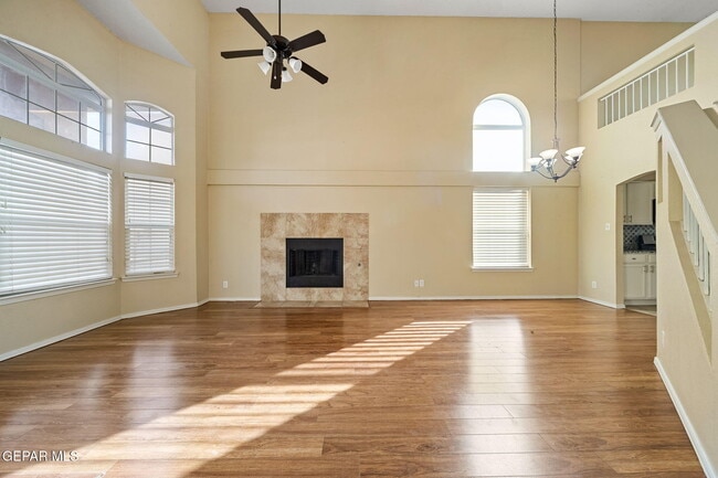 Photo - 10933 Bullseye St