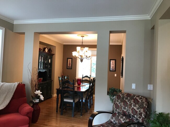 Photo - 4697 Teskey Rd