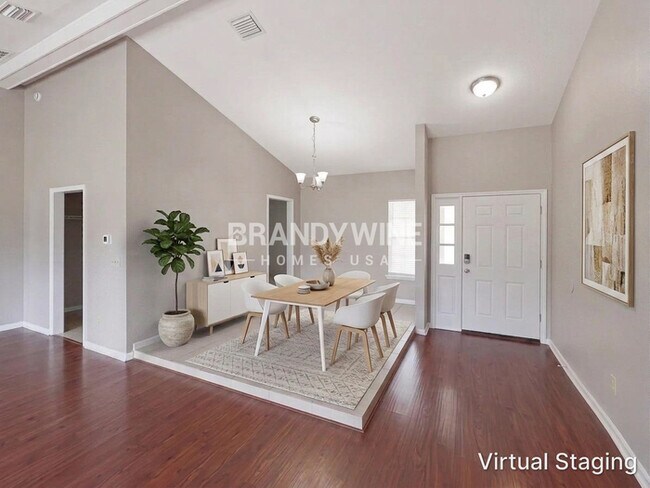 Photo - 3363 Hampstead Dr