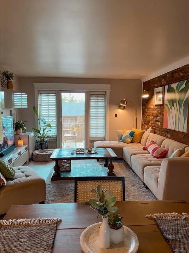 Photo - 1220 Chatham Park Dr Unit C