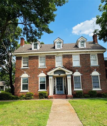 5222 Columbia Ave