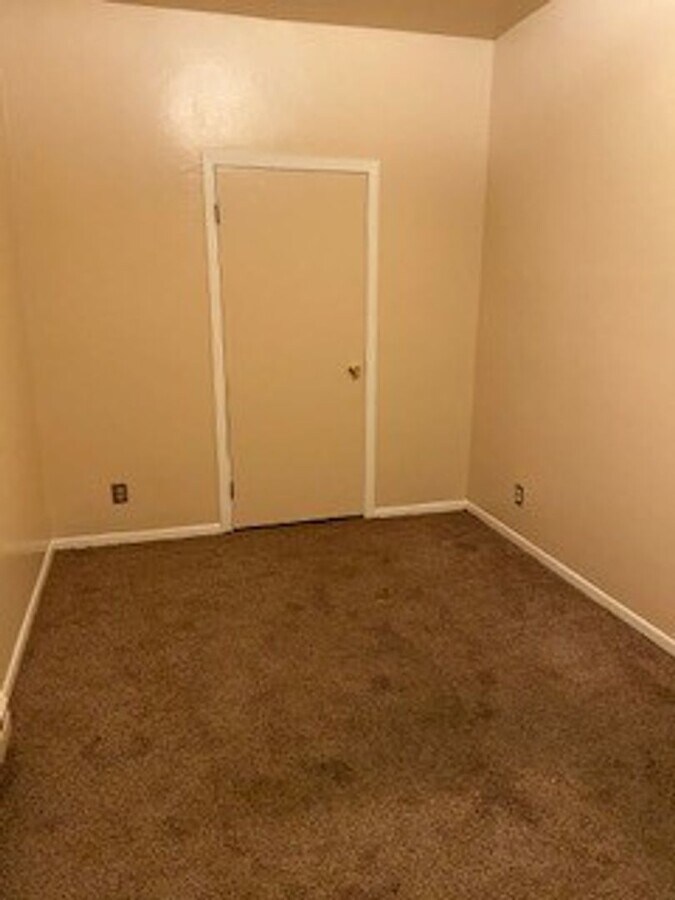 Photo - 19 E State St. 10 Unit