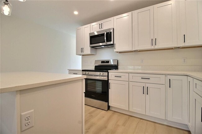 Photo - 1 Cottage St