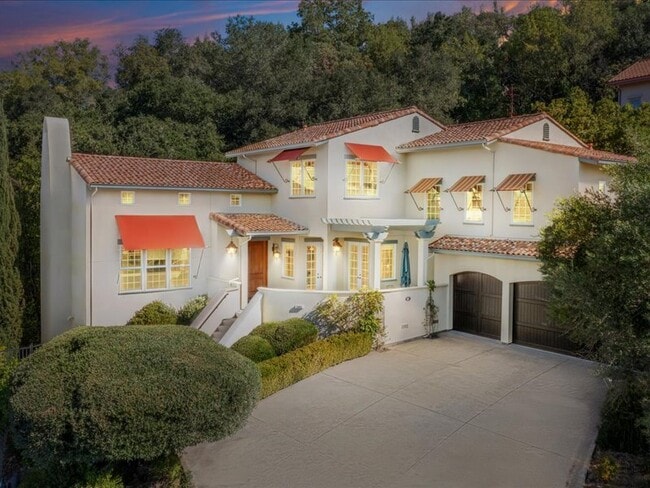 Photo - 265 Clear Ridge Dr