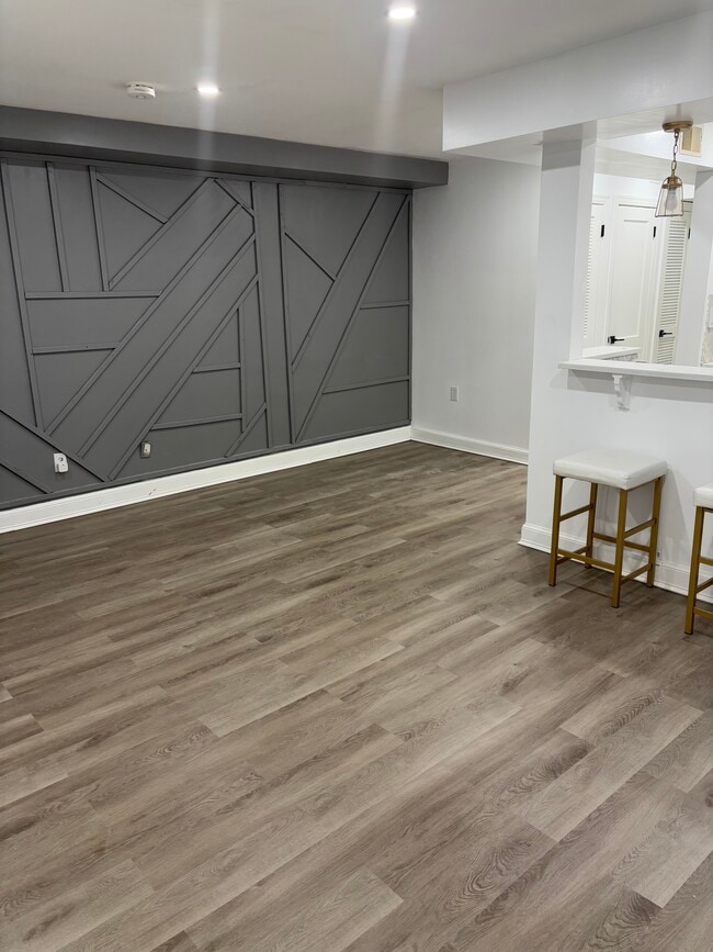 Photo - 4411 1st Pl NE Unit 8