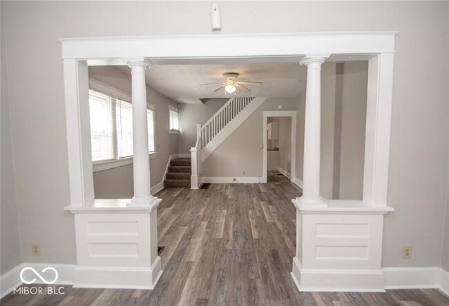 Photo - 1543 E Ohio St