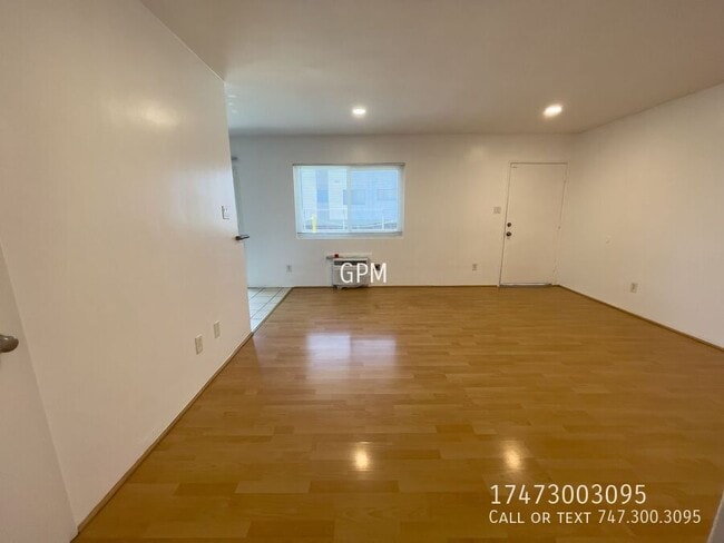 Photo - 514 W Huntington Dr Unidad E